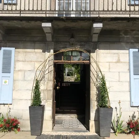 Penzion Chambres Et Table D'hotes La Billebaude Saint-Pé-de-Bigorre